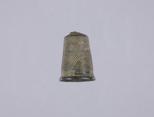 kansashistory's tweet photo. Tricia Waggoner, public outreach archeologist, shares this bell made from a metal thimble. 
“This thimble is an excellent example of how American Indian people were taking new trade items and thinking about them as raw materials rather than finished products." #kansashistory https://t.co/08H2vGNI4I