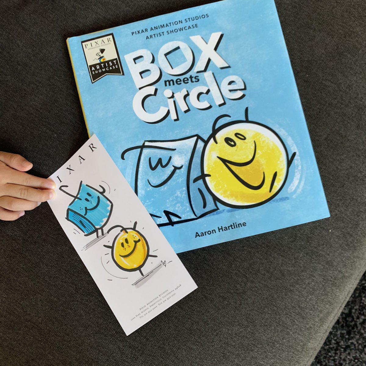 I bought your book when I visited @pixar and it’s one of my daughter’s favorite books. @BoxMeetsCircle 🟦🟡