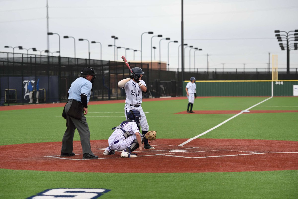 XCasserilla's tweet photo. I am blessed and excited to announce my commitment to Wichita State University! I would like to thank my family, friends, and coaches for all the love and support to make this possible. Go Shockers! @GoShockersBSB @follow_cobras @eatoneaglepride https://t.co/PGX3WJZtiI