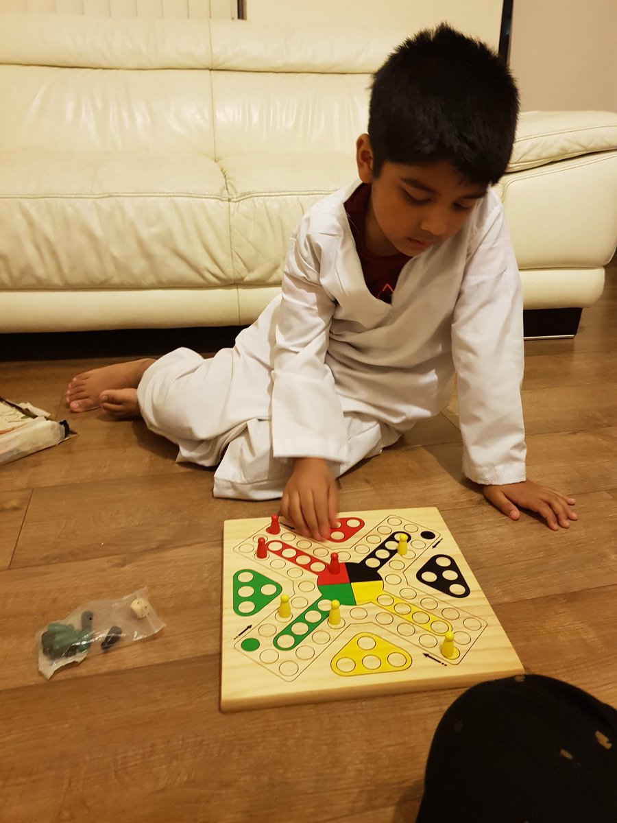 Shakera73752895's tweet photo. @WoolmoreTweets lockdown board games #snakesandLadders #ludo #labyrinth https://t.co/BZlSN6L6H1