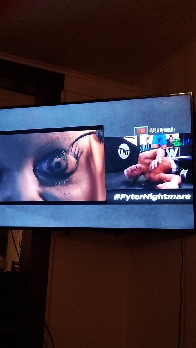 krasvantasel's tweet photo. @AEWonTNT @AEW
#fyternightmare
#AEWFyterFest
#aewdynamite
I know I'm late, but I was dropping my daughter off at her mom's. But hey at least I'm watching! https://t.co/zWbeMmj1y0