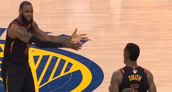 BBCSport's tweet photo. Free agent guard JR Smith has been reunited with LeBron James at the #LALakers for the rest of the season.

More 👉 https://t.co/g1HJI0tp1N #NBA https://t.co/Te1d7ggaHW