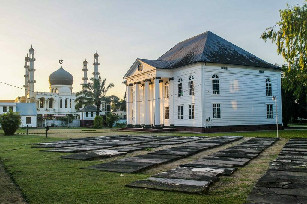 Suriname: Nonstop von Amsterdam in der Surinam Airways Business Class für 1.355€ https://ift.tt/2Vr9F77 pic.twitter.com/GGWIdU7Z6l
by OldSchoolRP