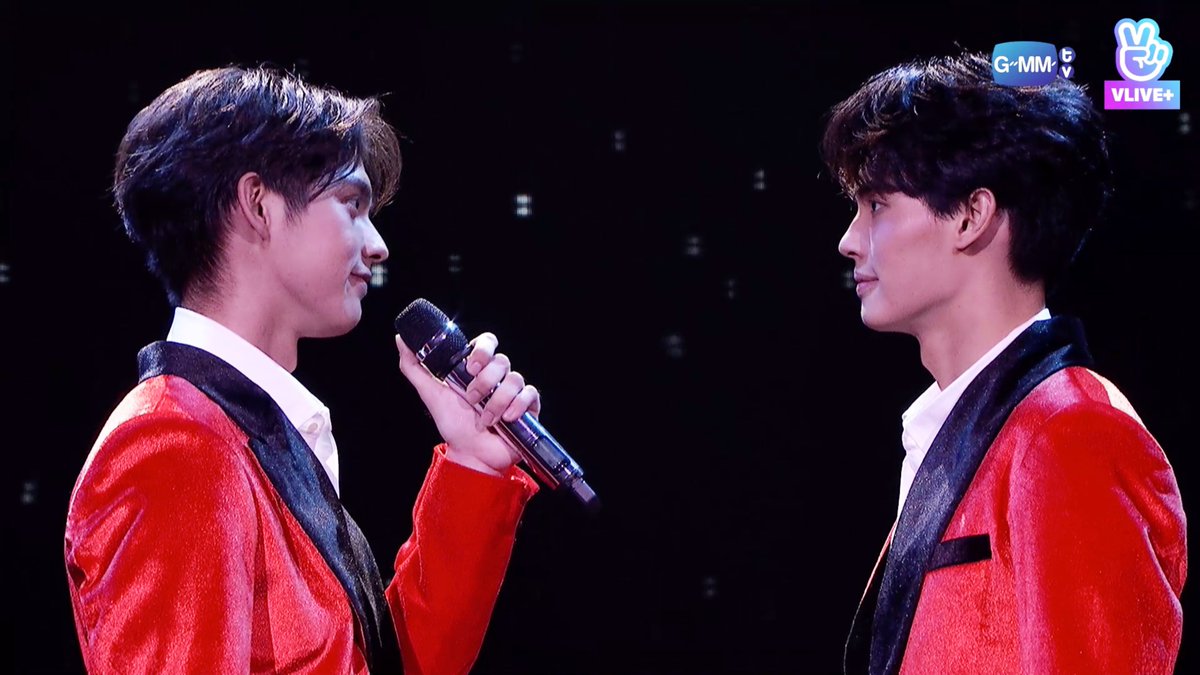 GMMTV's tweet photo. #GlobalLiveFMxBrightWin ชมย้อนหลังได้แล้ววันนี้ที่ VLIVE+
ใครที่ไม่มีบัตร สามารถซื้อบัตรและชมวิดีโอได้แล้ว

Replay VOD is now available on VLIVE+ (Subtitle: English, Japanese). Non-ticket holders can buy tickets to watch the VOD.

👉 https://t.co/juRL2r3x3F https://t.co/40iM5zMU9y