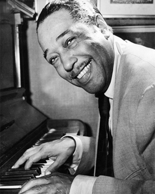 TeatroVerdiPN's tweet photo. #Intrigante TGVP OPEN JAZZ!
giovedì 9 luglio ore 21
FEDERICO MONDELCI &amp; STRINGS
🎟️Biglietti > https://t.co/K6LrBZ0sPO 
🎷#Ellington #Gershwin a #Piovani #Bernstein #Morricone.
🥂Scopri l'armonia del #gusto @algallopn https://t.co/B8VMF0YRk4