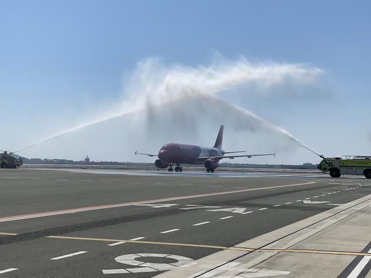 Parikiaki's tweet photo. Wizz Air starts using Larnaca airport as a base for two of its aircraft
https://t.co/myXLaHcQsb
#Cyprus #Cyprusflights #WizzAir #Larnaca #Larnacaairport #WizzAirLarnaca @wizzair https://t.co/YjrCKY7itk