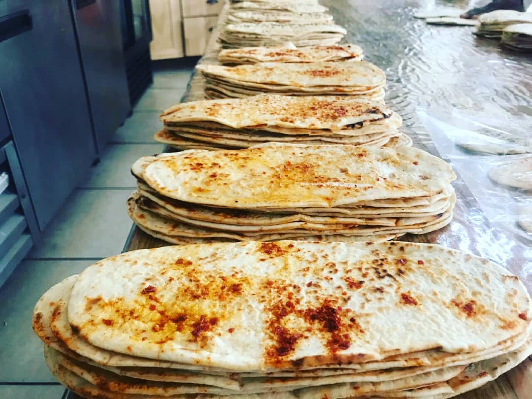 SimplyRoti's tweet photo. Get your Chilli flavour #mediterranean #flatbread
Made fresh daily for your consumption and pleasure.

Order your #flatbread today +27 74 578 4569

#baking #flatbreads #bread #breadmaking #breadbaking #bakery #baker #southafrica https://t.co/XexbcuFhL8
