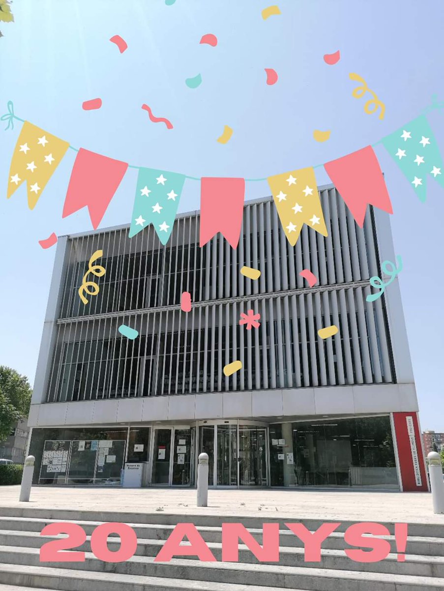 #TalDiaComAvui de fa 20 anys, s'inaugurava l'actual edifici de la <a href="/BiblioFigueres/">Biblioteca de Figueres</a>! Esperem fer molts anys més al vostre costat compartint lectures i cultura. 
#BibliotecaDeFigueres #biblioteca #FigueresCultura