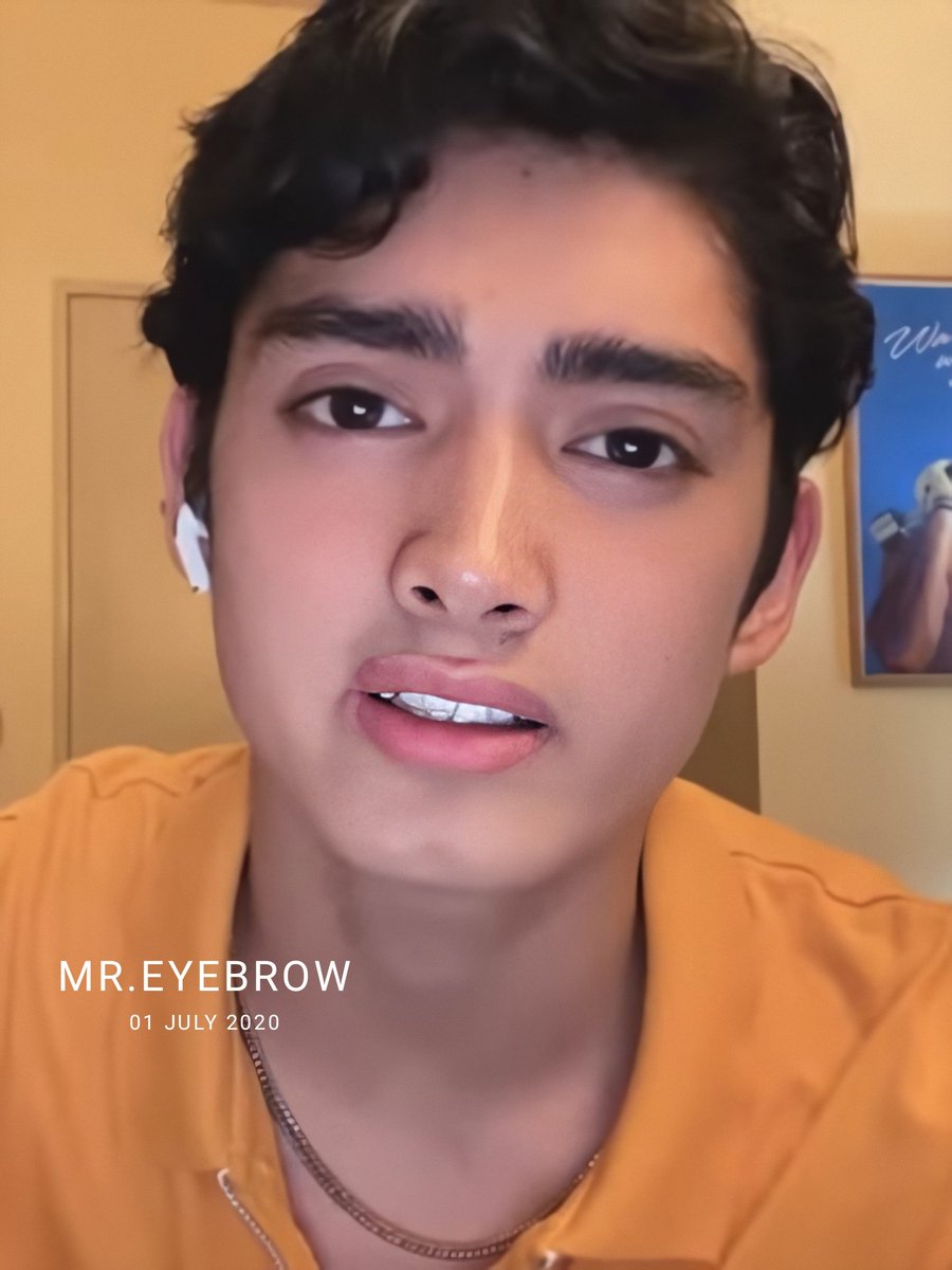 MrEyebrow14's tweet image. [01 JULY 2020]

@patrickquiroz_ as Seph #HelloStrangerEP2 @Black_SheepPH @riseartistsph