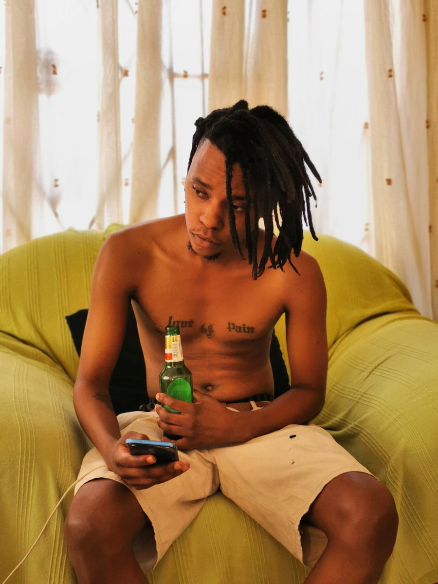 Mhlabase_Msibi's tweet photo. I saw a thread about south African men. Guys, my son, my #numberonefriend π€π₯° https://t.co/cB4XYVKLil