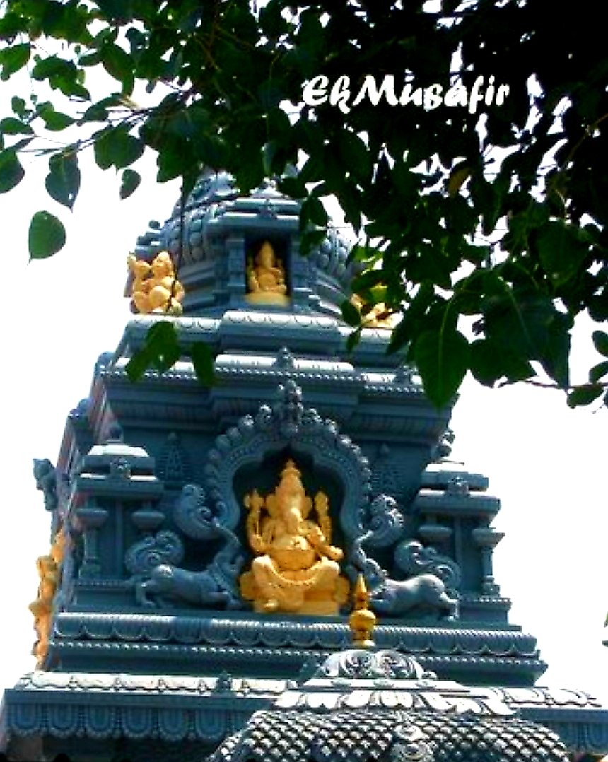 The village is known for the demon Khumbasura who was killed by Bheem.Bheem killed Khumbasura with a powerful sword that was given by Lord Vinayaka.Later, people began to worship Lord Vinayaka.