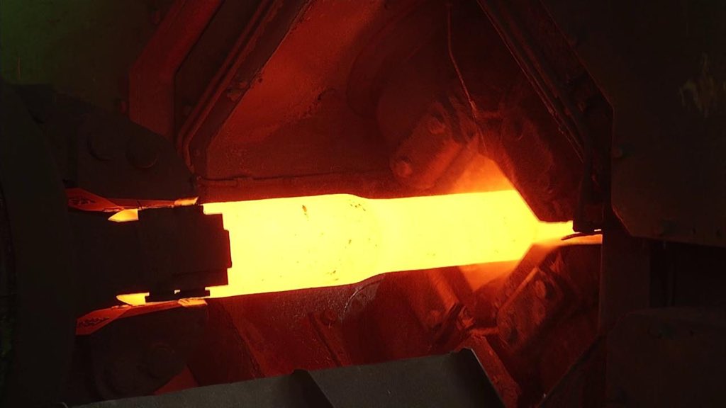 PiyushGoyal's tweet photo. Railway Manufacturing in Full Swing: Riding through the pandemic, Rail Wheel Factory manufactured 15,582 wheels &amp; 6,480 axles in June 2020, higher than 15,295 wheels and 5,020 axles of same period last year. https://t.co/4TstvDYAdG