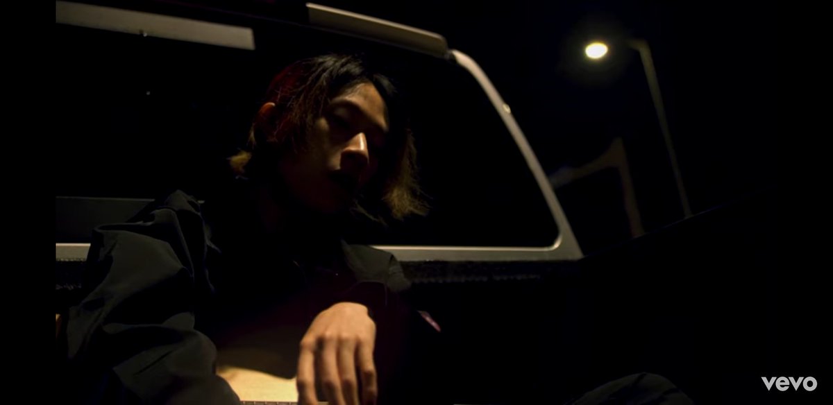 mainlykeshi's tweet image. i do think that keshi's music became my chill kind and inspired music. Like, in every single song he produce I really feel that "keshi vibe". Once you hear the melody and tunes, I kept thinking "ah, this is keshi. It makes you calm and the lyrics speaks for you. #StreamMORE