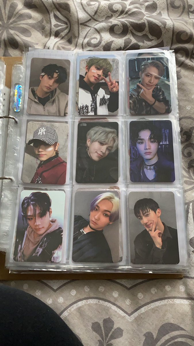 tovxglyn_'s tweet photo. Uhhhhhh just received my Harry June pc and now Iโm complete!!!!! Iโm soo happy that Iโve finally finished my DKB Youth pc ๐๐๐ #dkb #dkb_youth #sorrymama https://t.co/LBxt7iWSwe