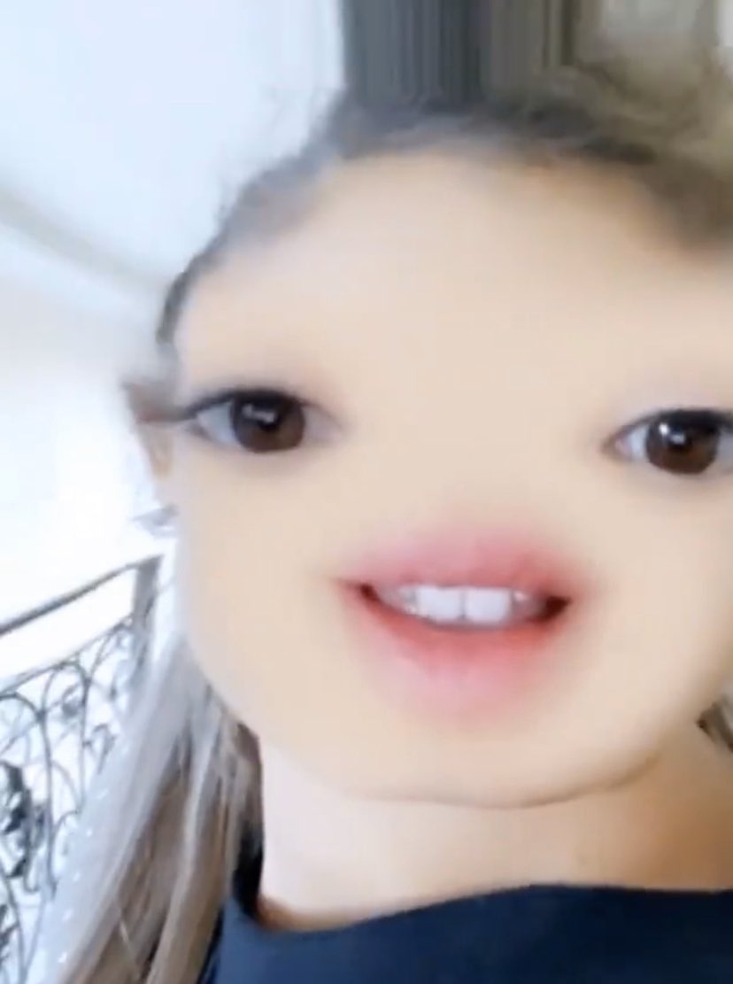 ftwrbre's tweet image. she got us all with that one