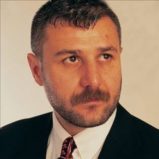 za_algul's tweet photo. Acılara yürüyor korkmuyorum. https://t.co/U6YRS53oha