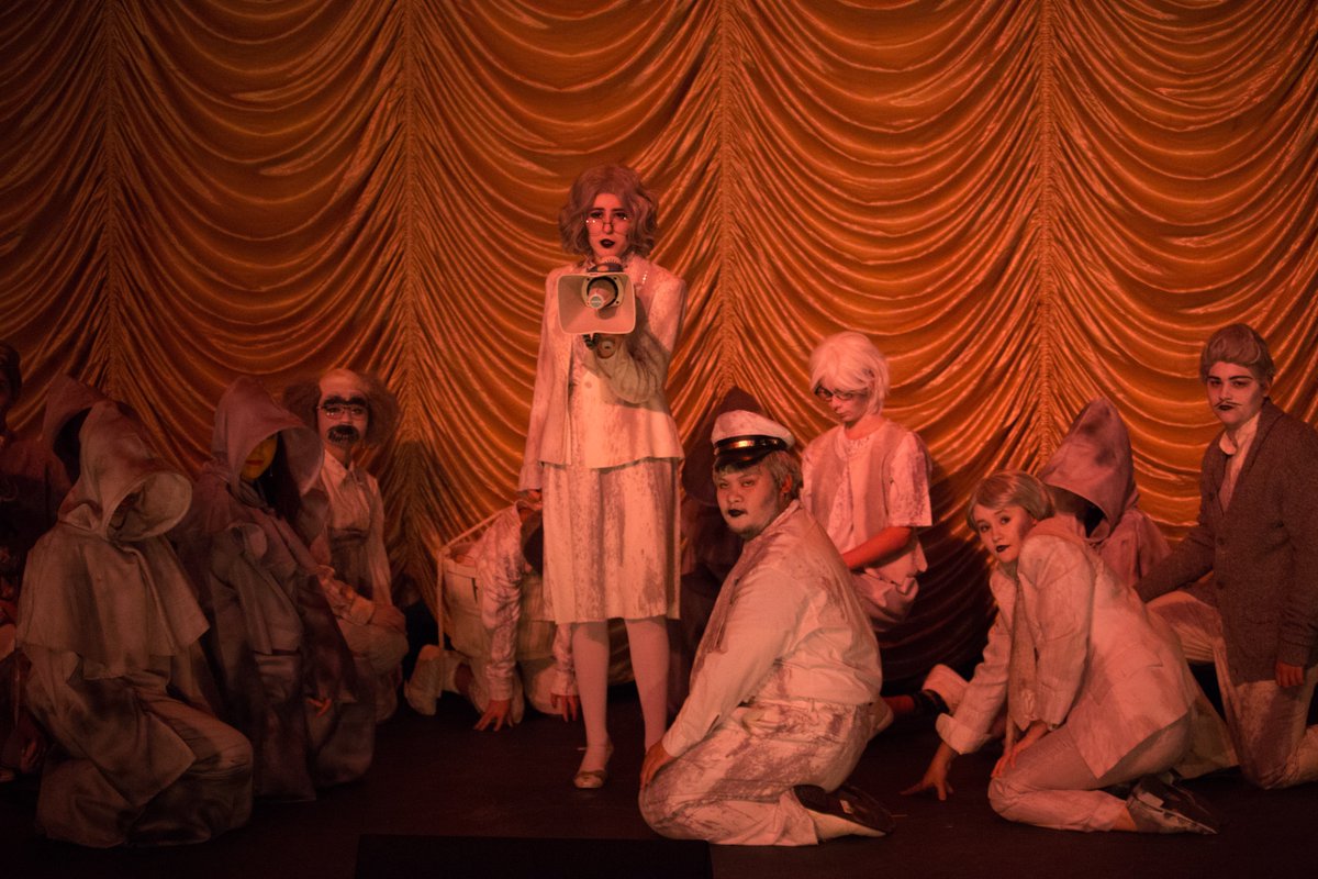 Viewpoint School Stage Productions tweet media