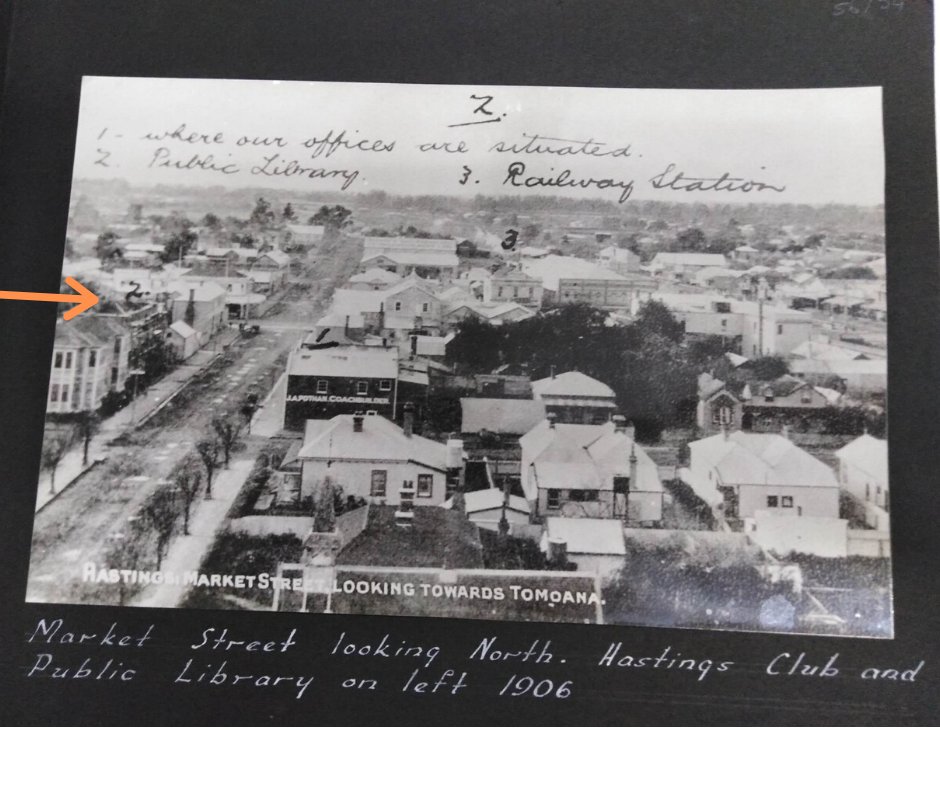 HDLibraries's tweet image. Here&apos;s a wee glimpse of Hastings c1906 with the Public Library just visible on Market Street 📚 An image of the library sadly destroyed after the 1931 earthquake can also be seen here: ow.ly/2k8Y50AlhOj  #LocalHistory #OurLibraries