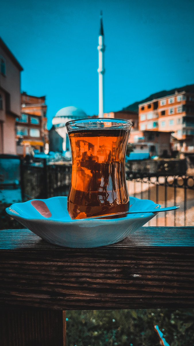 Bize; " kalem kılıçtan keskindir " diye öğretti muallimlerimiz... yazdığım bu yüzden... sustuğum bu yüzden... 

#Kabataş #kabataşilçesi #ordukabataş #çay #tea