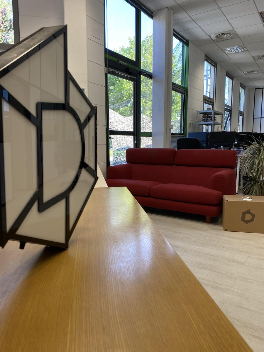 Les bureaux DIODON s’agrandissent pour accueillir ses équipes, pour mieux développer ses projets mais également pour préparer la sortie du nouveau drone DIODON !

Encore un peu de patience, le drone prendra bientôt son envol vers vous ! 

#innovation #startup