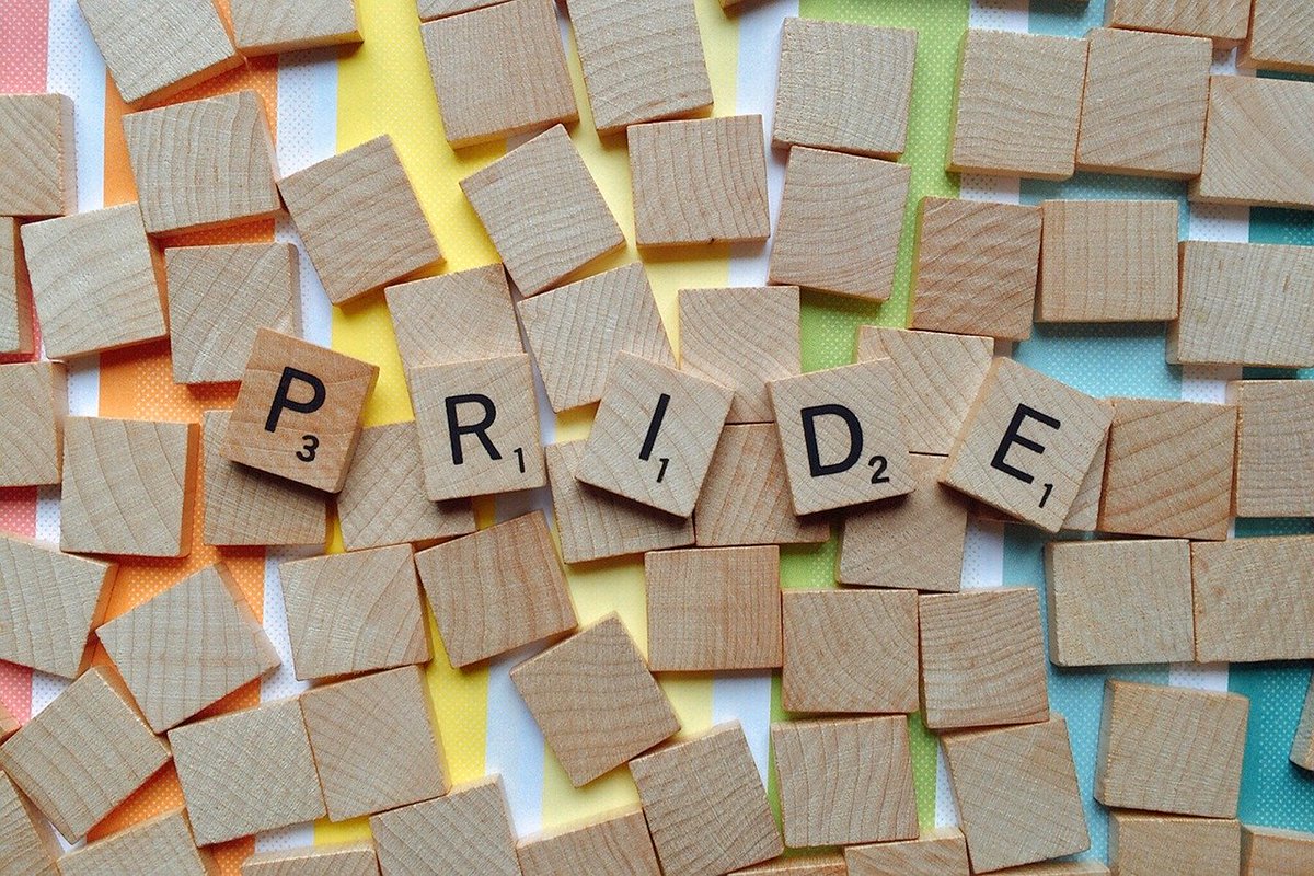 SFHFT's tweet photo. We’re so excited to be celebrating #VirtualPride 🌈 with our #NottsICS partners @NottsHealthcare @TeamNUH @equalnotts @NHSNottsCCG @ncitycare @MyNottingham @NottsCC @PINCNUH @myLGBTnetwork @EqualitySFH
📢#TEAMSFH get involved - check out yesterday’s bulletin or closed FB group https://t.co/MNxPHsUeD0