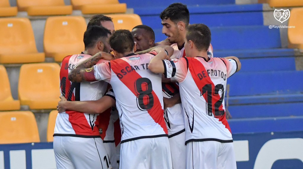 RSantamaria13's tweet photo. Día de partido! 💪🏻⚽
#VamosRayo ⚡⚡ https://t.co/gYhgrET9Cv