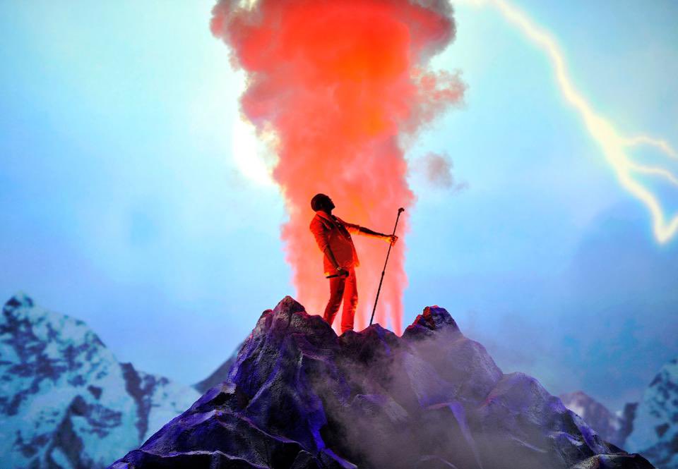 THREAD : L’histoire des covers de l’album "My Beautiful Dark Twisted Fantasy" de Kanye West.