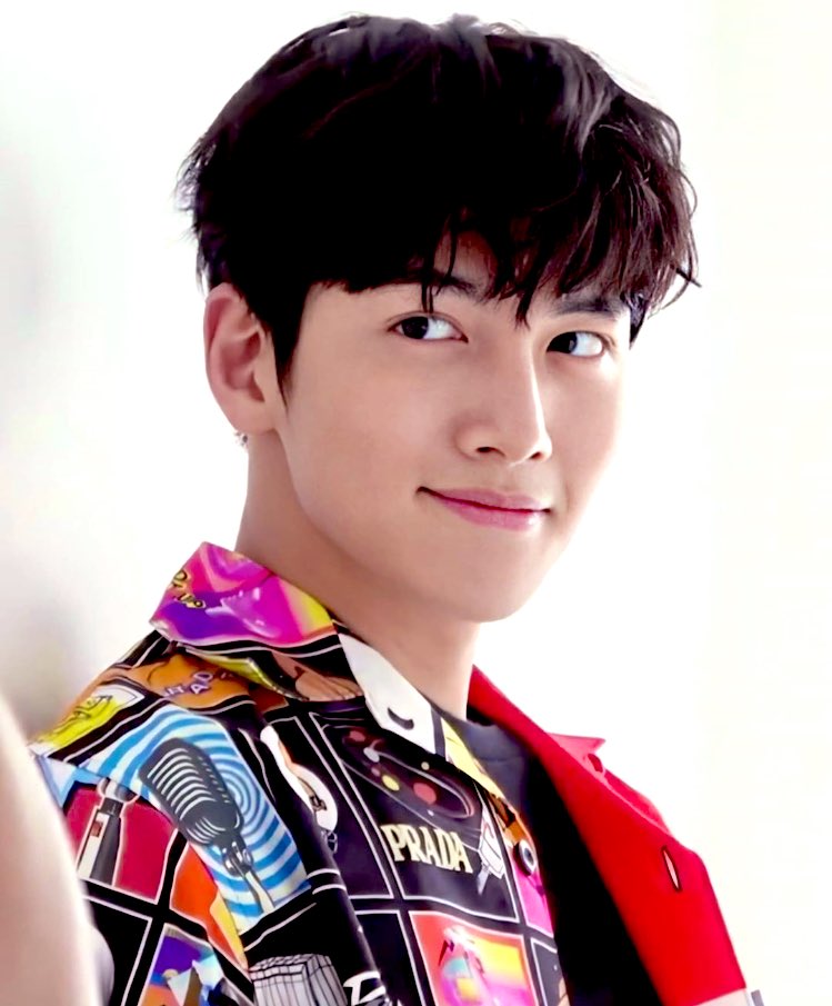 SamNitian's tweet photo. wook so breathtaking!!π
#JiChangWook #BackstreetRookie #ConvenienceStoreSaetByul #wookie #jcw #3DaysToJCWDay #proudfanofjcw #alwayswithjichangwook https://t.co/G4ZQD8RJEW