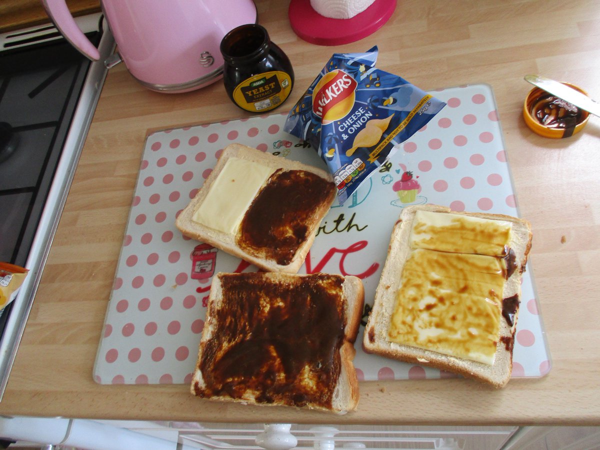 I hate being one of those people who takes photos of his food, but today's lunch. FUCK it you've got to die of something ain't ya ;p #playinguptoit

(I'm saving the real marmite stock, eating up the supermarket substitute first before someone mentions that)