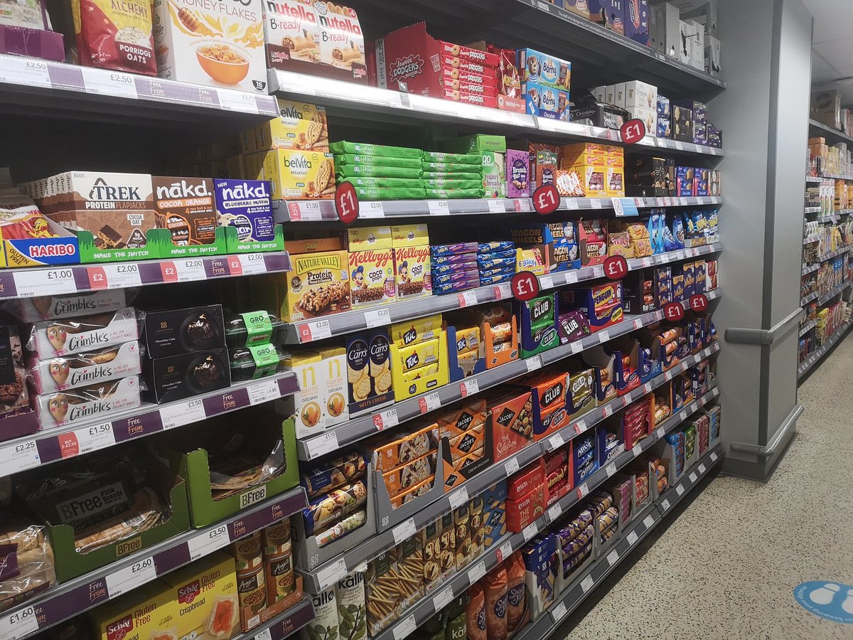 You know it's going to be a good day at work when you walk into this 💙
Standards are brilliant and the availability for our customers is getting stronger every day. Happy trading from Co-op Roffey 😃
#ItsWhatWeDo
<a href="/PaulCoop9/">Paul Coop</a>