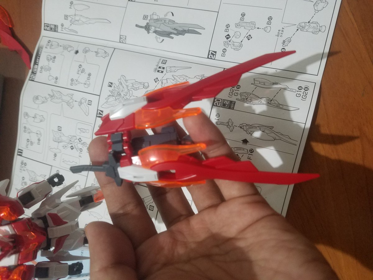 HdrxProject's tweet photo. Lagi sedang produktif hahaha  @ikidolanan #pamerdolanan #gundam #gunpla #hobby https://t.co/IWrkoZQbwj