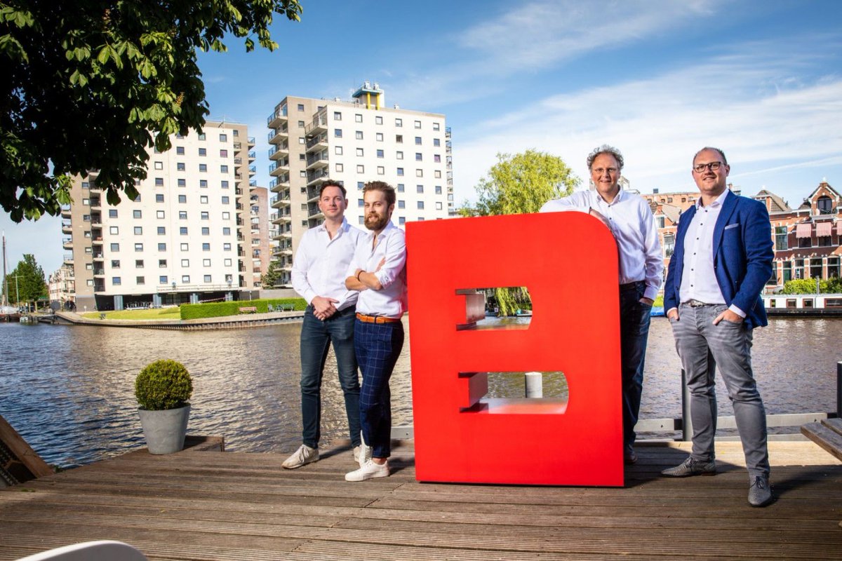 Buku is zó'n logische oplossing voor een probleem, dat het wel een succes móet worden. Lees meer over het streamingplatform voor studieboeken in NOMMER 37 bit.ly/3dMGLDR <a href="/BUKUnl/">bulun</a> #streamingplatform #studieboeken