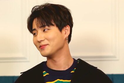 young k not having the most beautiful smile challenge: failed. 10/10 most beautiful smile.