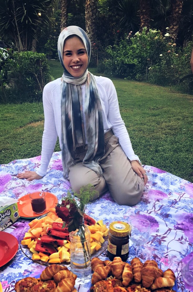 Omaxious's tweet photo. went on a lil picnic today ☀️ https://t.co/w9MONkV9vQ