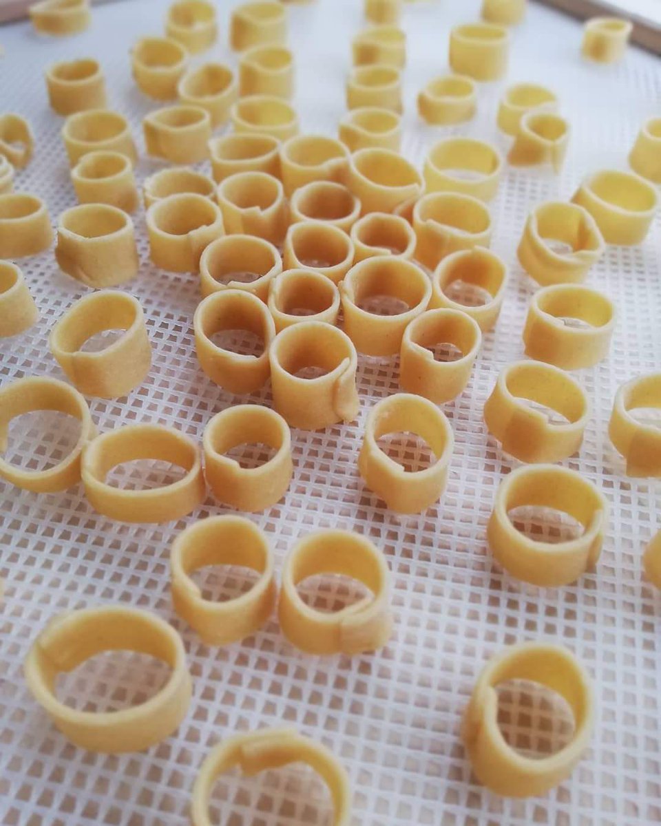 5chefsproject's tweet photo. Coming up 🔜🔜🔜

Check us out our page 👇🏼
https://t.co/mmUE8quaiZ

#pasta #fresh #coronavirus #LockdownLife #London #Foodie #foodphotography #realfood #foodart #myart #artisan #traditional #traditions  #natural #delicious #deliveryguy #fooddelivery #foodiebeauty #FoodieTwitter https://t.co/irbKJ2qMIp