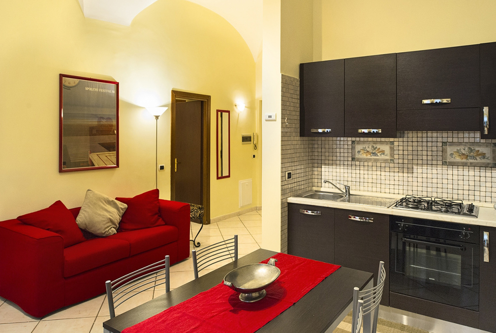 gruppomrcase's tweet image. 📌 Centro storico (XX Settembre)
▪️ Via del Macao
✅ € 1200,00 al mese

In #affitto appartamento completamente arredato (70 mq) e di recente ristrutturazione 👉 bit.ly/3dSCIGi

Gruppo #MrCase
Agenzia Corso Francia, 130
Tel 06 3340000
mrcase.it
