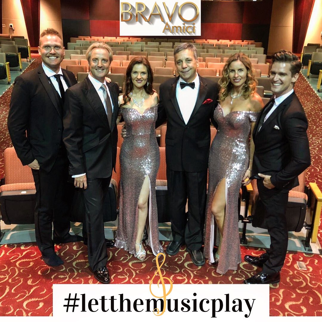 #letthemusicplay 💫