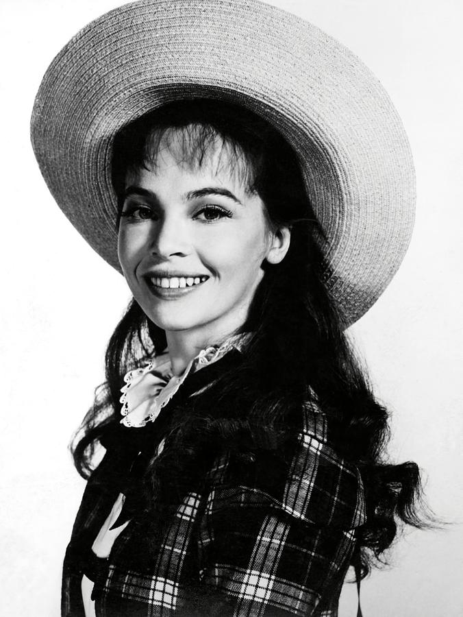 Happy birthday Leslie Caron.
July 1. 