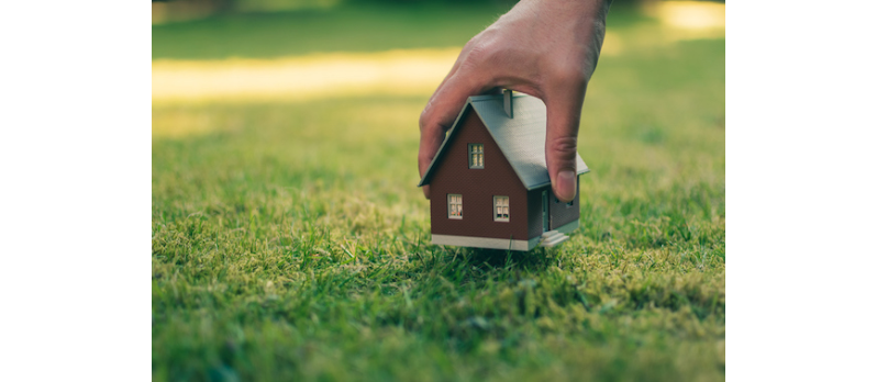 OrpiDasa's tweet photo. Quand on a pour projet de faire construire sa maison, il est essentiel de bien choisir son terrain au préalable. Commodités, orientation, nature du sol, Plan local d’urbanisme… quels sont les éléments à prendre en compte pour trouver le terrain https://t.co/hsDhwzKAqQ https://t.co/qh64E7J2L2