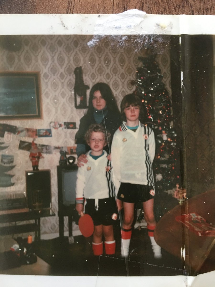 ⁦@gazwhelanmusic⁩ found another, must be Xmas morning 1975/76  in our front room Heys Ave Wardley x UTFR #bestkit