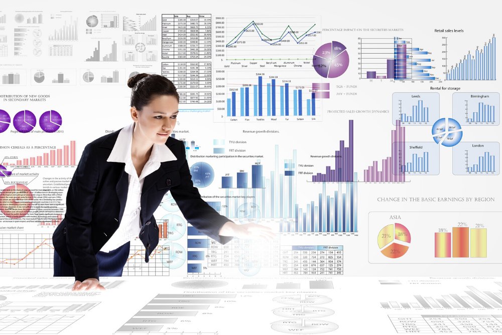 b2econsulting's tweet photo. The ability to quickly derive insights from #data & use them to navigate the uncertainly is no longer a nice to have, but a matter of survival. @mborozna05 proposes approaches for leaders to use #analytics to thrive in a crisis.
https://t.co/OjjafEFMXW
#b2edifferent #consulting https://t.co/M3JRjr7o8A