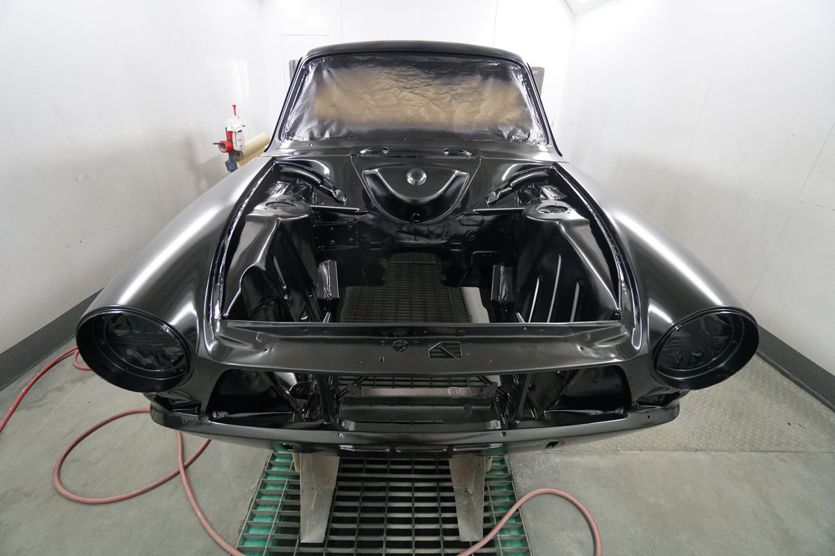 retropowercars's tweet image. The Cortina build has continued to take shape despite the challenges associated with lockdown, and the upshot is that we're in the midst of preparing it for paint. Already coated in epoxy, the shell will soon receive a protective layer of Raptor. Watch this space. #Retropower