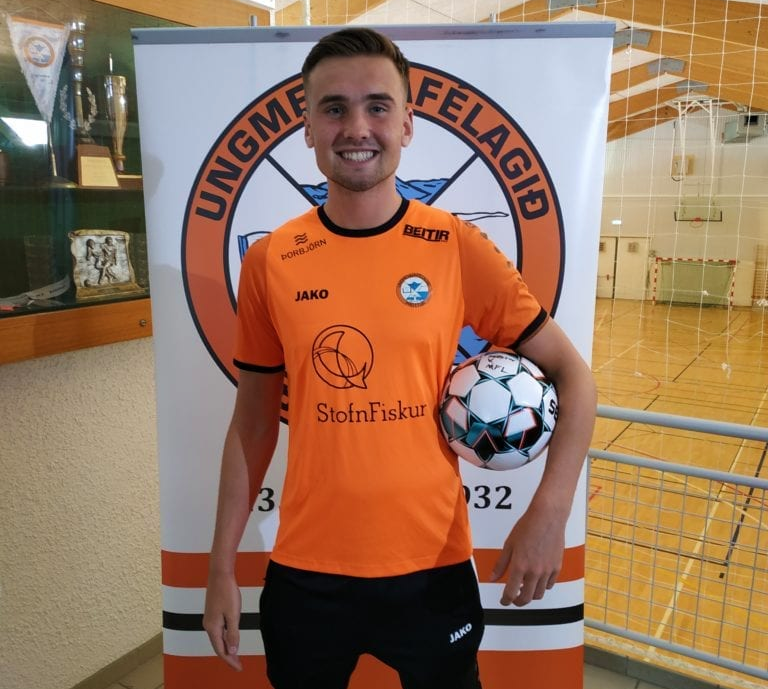 EnglishAbroad1's tweet photo. 🇮🇸 Former Aston Villa defender Ethan Patterson (@ethannpatterson) has joined Icelandic third-tier side Þróttur Vogum.
The 19-year-old joins the third-tier club who have drawn their opening two games of the season 1-1.
#avfc #2deild https://t.co/AQ3PCPLFVL