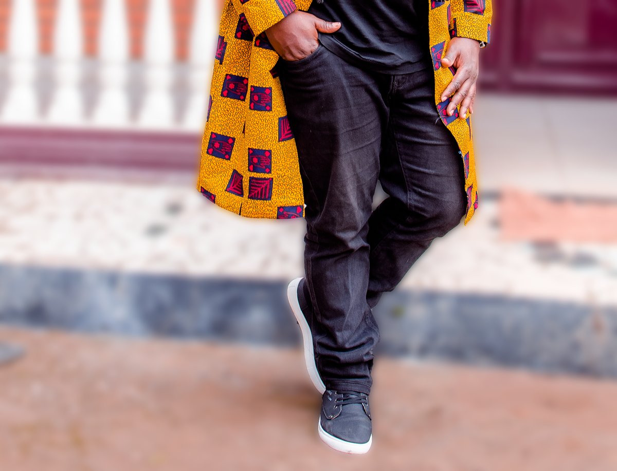Mottanni's tweet photo. What have I Learnt "Along My Way" through this life?
@DBamenda
@yemsgroup
@coach_lanjo
@coach_lanjo
#AlongMyWay
#Mottanni
#Bamenda
#ngraffipikin
#Mottanni_AlongMyWay
#SpokenWordPoetry
#SpokenWordArtist
#MBGA2020
#TheHow
#yg https://t.co/fQRJqYL3m9
