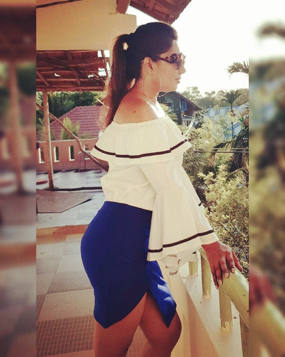 anurimaofficial's tweet photo. Kabhi main apne haathon ki
Lakeeron se nahi uljha
Mujhe maloom hai kismat ka likha bhi badalta hai...
๐Bashir Badr๐
#shayari #dilkahaal #positivitydose #confidenceisluck
Retweet if you believe in positivity https://t.co/6IRdNnCCz6