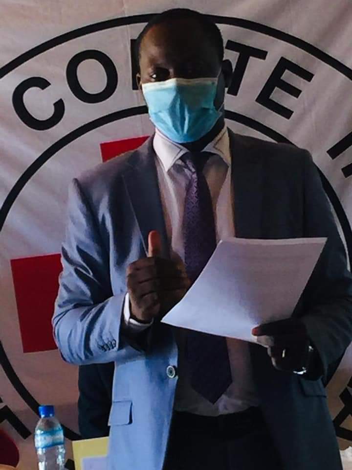 AlfredGoubadje's tweet photo. #Journée d'échange en DIH à l'Université de Tahoua sur le thème : Le respect du DIH dans la conduite des Hostilités
#UTA
#Rasapres_Dih_Dh
#CICR https://t.co/c1kLTYXn3L