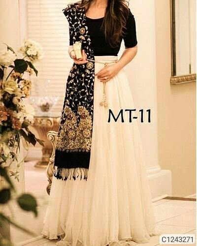 #lehenga #lehengacholi #saree #indianwedding #fashion #indianwear #indianbride #bridallehenga #wedding #ethnicwear #indianfashion #weddinglehenga #designerlehenga #weddingdress #bridalwear #lehengalove #anarkali #kurti #onlineshopping #bridal #lehengas #… https://t.co/nH6nxKgbSk https://t.co/cYDS5cR8TO