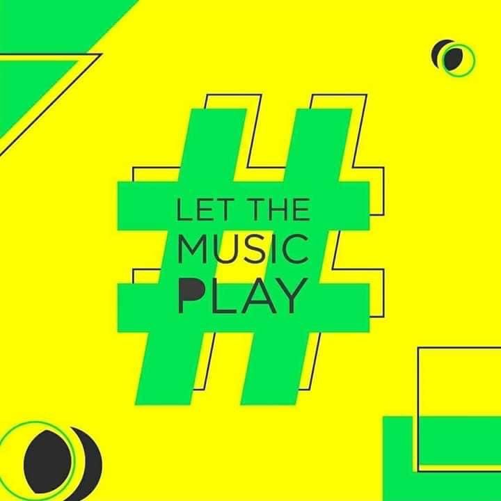Bushell118's tweet image. If you don’t support this you are off my Christmas card list. #LetTheMusicPlay
