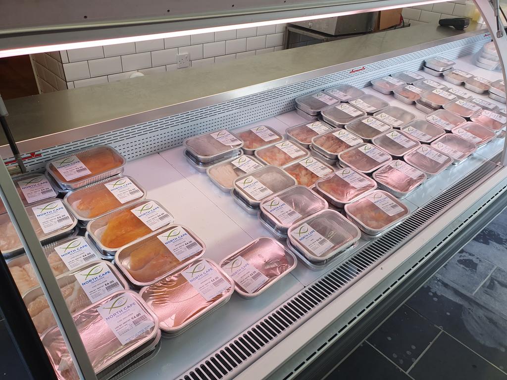 PeterNorthcape's tweet image. Ready to go again folks, great selection of local fish 🐟