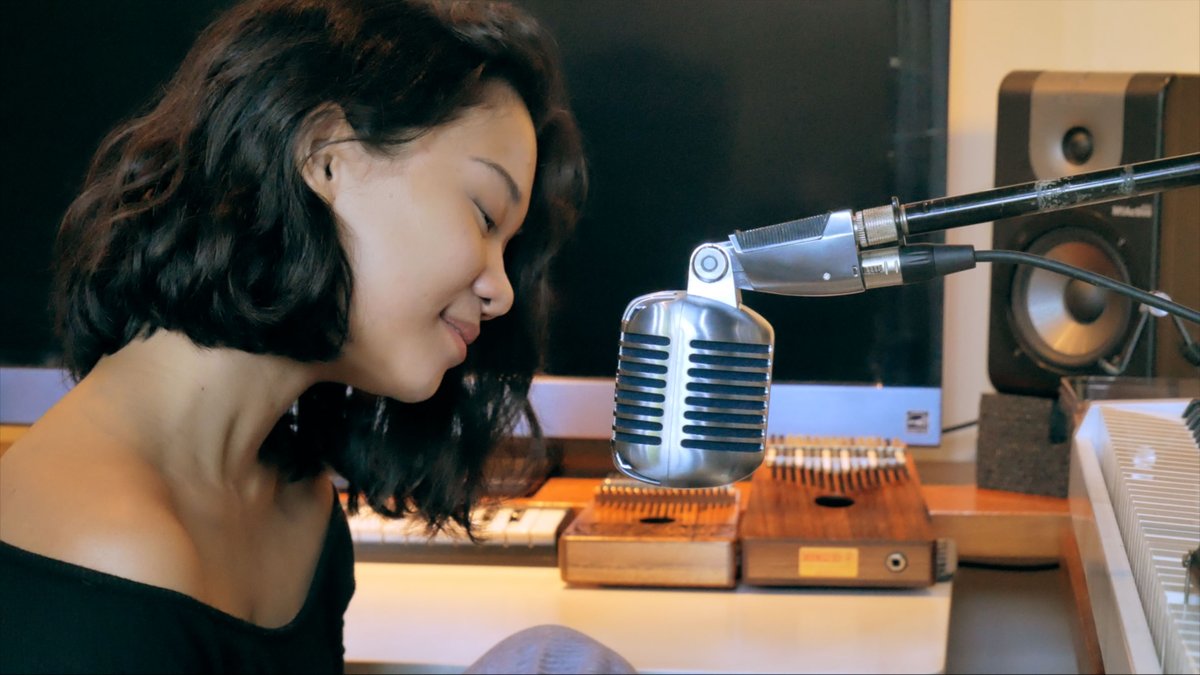 bealorenzomusic's tweet image. ☀️ u guys are the best! here's one for who asked 🤗 here comes the sun (clean version w/o vacuum cleaner sounds haha) youtu.be/zo5MpC0Y7WY